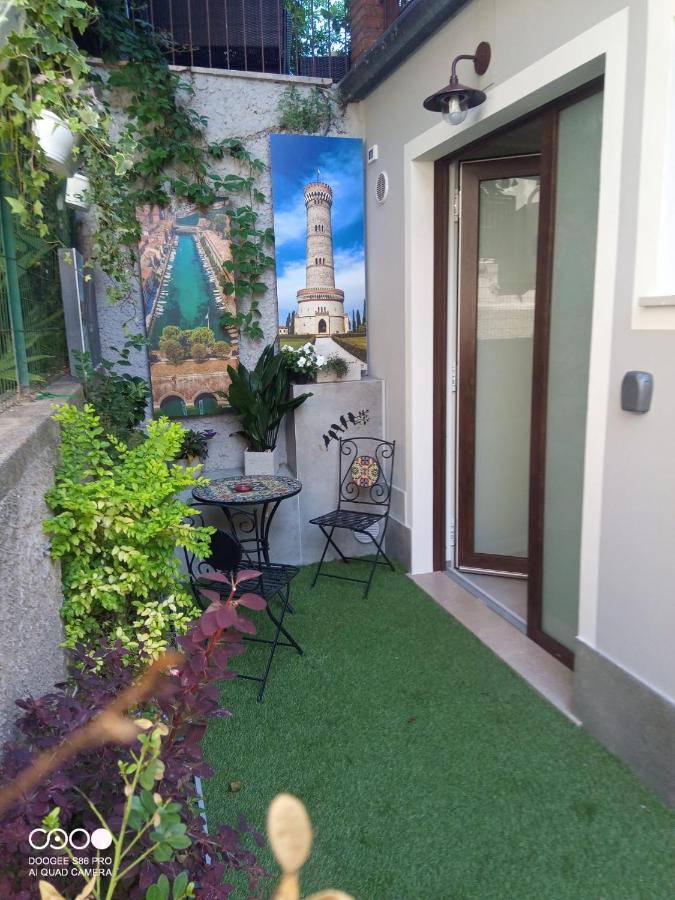 Civico 6 Leilighet Peschiera del Garda Eksteriør bilde